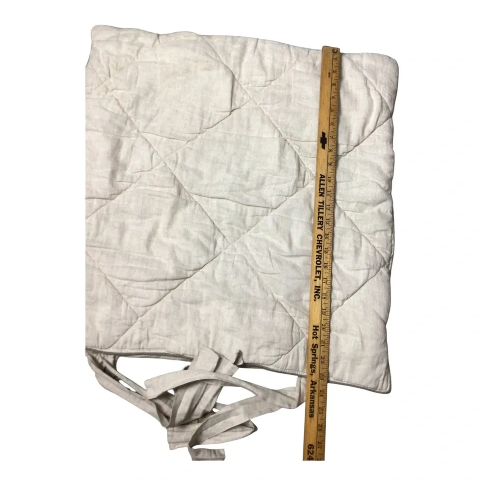 Pottery Barn 22inch Square Cushion Cover with Ties